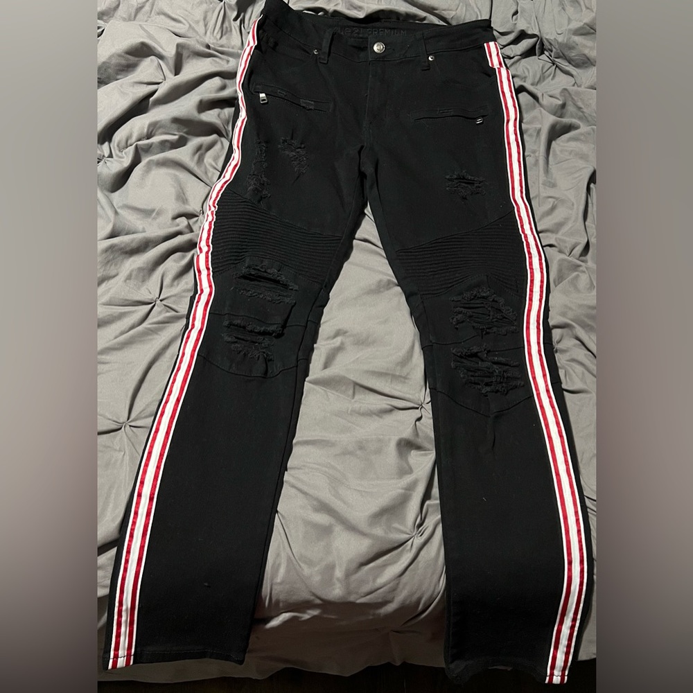 Rue 21 Premium Men’s Jeans